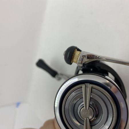 ΨΨ DAIWA ダイワ スピニングリール　18イグジストFCLT2000S-P 箱付 ラインローラ付き 00055712