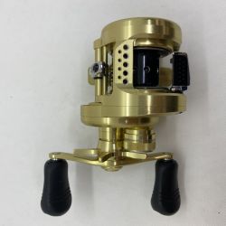 ΨΨ SHIMANO シマノ ベイトリー　14カルカッタコンクエスト 101  レフト キズ有 程度B 箱付 03203 Bランク