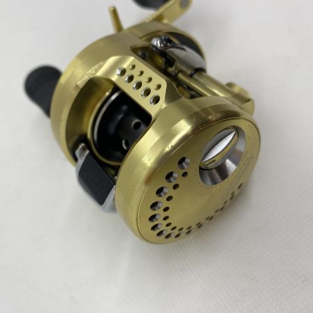 ΨΨ SHIMANO シマノ ベイトリー　14カルカッタコンクエスト 101  レフト キズ有 程度B 箱付 03203
