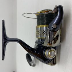ΨΨ SHIMANO シマノ  スピニングリール　 10ステラC3000　 箱付 02432 Bランク