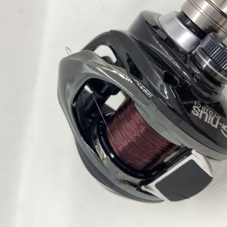 ΨΨ G-nius and CREMAN ベイトリール　グラビアス 6.6:1 箱・袋・替えスプール付