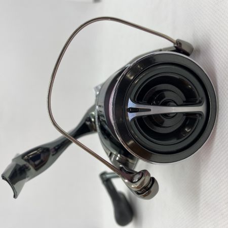 ΨΨ SHIMANO シマノ スピニングリール　22ステラ 4000XG　箱・リールスタンド付 043962