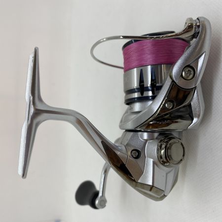 ΨΨ SHIMANO シマノ スピニングリール　 19ストラディック C2000SHG 04014