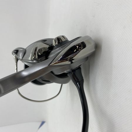 ΨΨ DAIWA ダイワ スピニングリール　25カルディアLT4000-C　箱付  60411