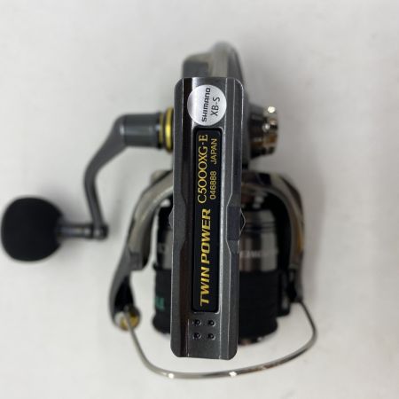 ΨΨ SHIMANO シマノ スピニングリール　24ツインパワー C5000XG 美品 箱付 046888
