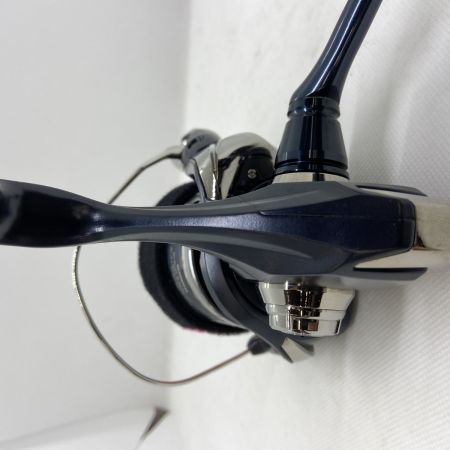 ΨΨ SHIMANO シマノ スピニングリール　20ストラディックSW 6000HG本体のみ 04246