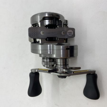 ΨΨ SHIMANO シマノ ベイトリール　23カルカッタコンクエストBFS XGL 美品 箱付 045713