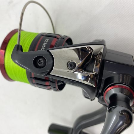 ΨΨ SHIMANO シマノ スピニングリール　20ヴァンフォード 3000MHG 美品 箱付 04210