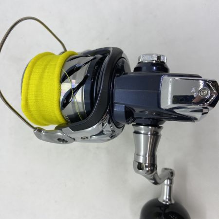 ΨΨ SHIMANO シマノ スピニングリール　21ツインパワーSW 4000XG 04221