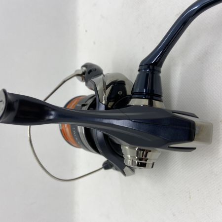 ΨΨ SHIMANO シマノ スピニングリール  20ストラディックSW 5000XG 04244