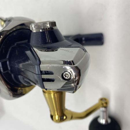 ΨΨ SHIMANO シマノ スピニングリール　15ツインパワーSW 4000XG本体のみ 03315