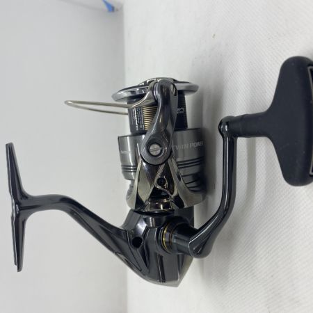 ΨΨ SHIMANO シマノ スピニングリール　24ツインパワー 4000XG 箱付 046871