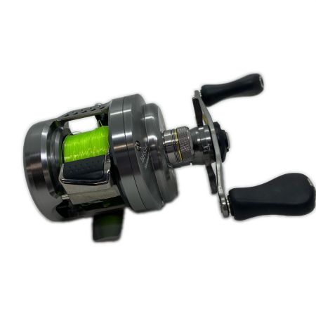 ΨΨ SHIMANO シマノ ベイトリール　17カルカッタコンクエストBFS HG 使用感有 シャリ感あり 03675