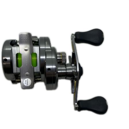 ΨΨ SHIMANO シマノ ベイトリール　17カルカッタコンクエストBFS HG 使用感有 シャリ感あり 03675
