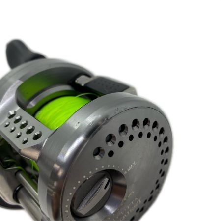 ΨΨ SHIMANO シマノ ベイトリール　17カルカッタコンクエストBFS HG 使用感有 シャリ感あり 03675