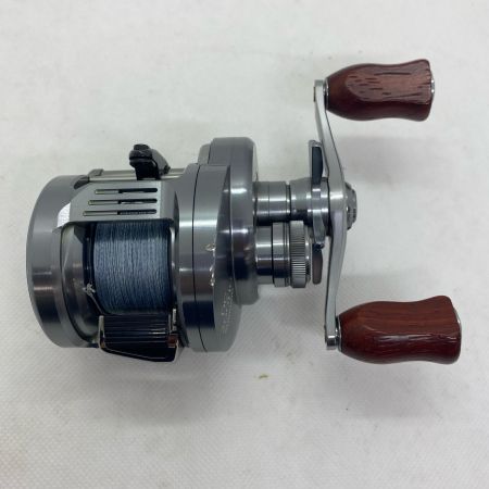 ΨΨ SHIMANO シマノ ベイトリール　　20カルカッタコンクエストDC 200HG 04039
