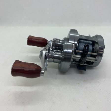 ΨΨ SHIMANO シマノ ベイトリール　　20カルカッタコンクエストDC 200HG 04039