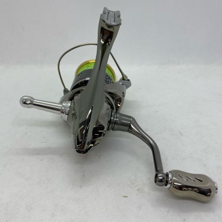 ΨΨ SHIMANO シマノ スピニングリール　18ステラ3000MHG-J 03807