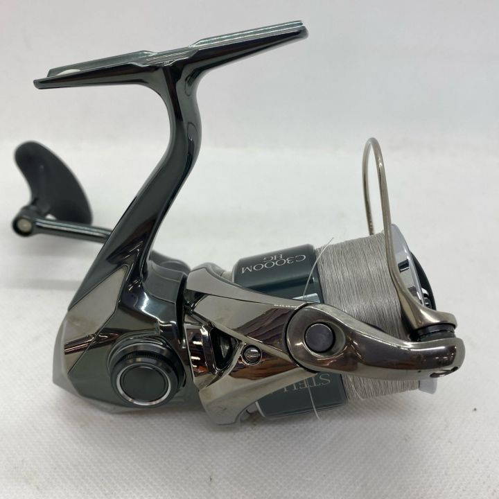 ΨΨ SHIMANO シマノ スピニングリール 22ステラ C3000MHG キズ有 箱付