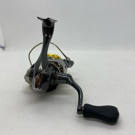 ΨΨ SHIMANO シマノ  スピニングリール  20ツインパワー C2000SHG 04137