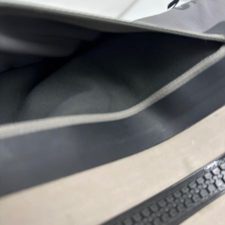 SIMMS シムス ウェーダー G4Z ストッキングフット Mサイズ ハガレ・使用感有 釣り フィッシング
