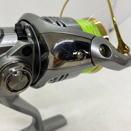 ΨΨ SHIMANO シマノ スピニングリール  11ツインパワー C3000HG 02697