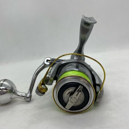 ΨΨ SHIMANO シマノ スピニングリール  11ツインパワー C3000HG 02697