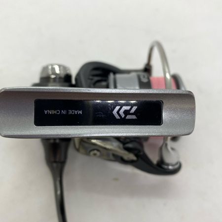 ΨΨ DAIWA ダイワ スピニングリール　18カルディア LT2000S 箱付 056036
