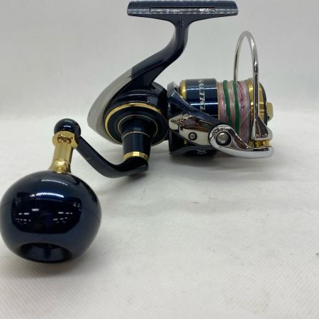 ΨΨ DAIWA ダイワ スピニングリール　ソルティガ 8000-P 袋付 000767 272735