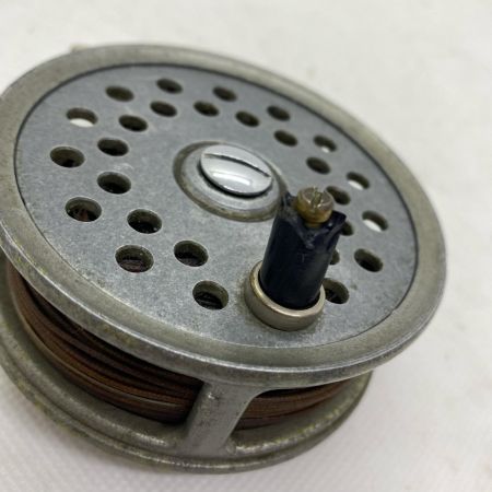 ΨΨ C.FARLOW フライリール　