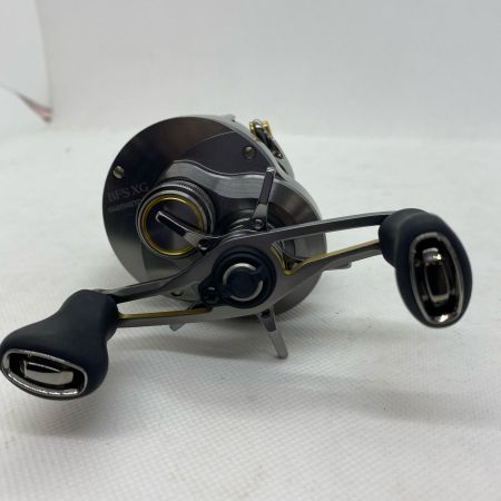 ΨΨ SHIMANO シマノ スピニングリール　23カルカッタコンクエストBFS XGR 箱付 045706