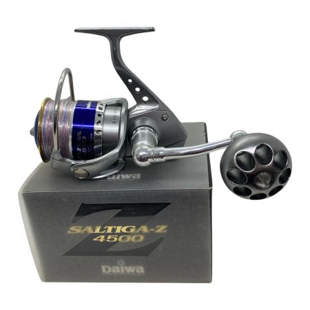 ΨΨ DAIWA ダイワ スピニングリール　ソルティガZ 4500 キズ有 箱付 058931