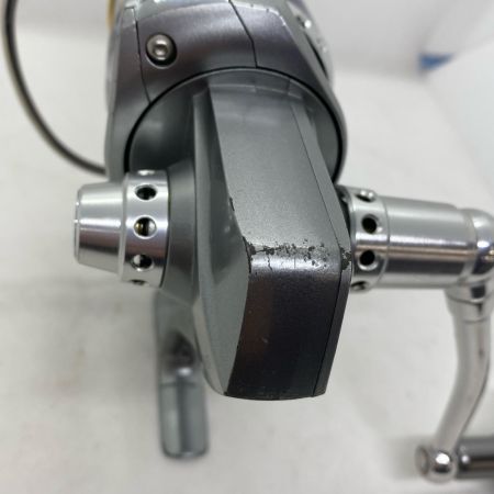 ΨΨ DAIWA ダイワ スピニングリール　ソルティガZ 4500 キズ有 箱付 058931