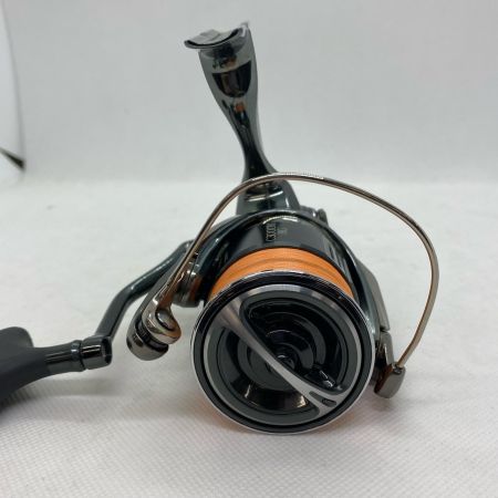 ΨΨ SHIMANO シマノ スピニングリール　22ステラ C3000MHG キズ有 箱付 043917
