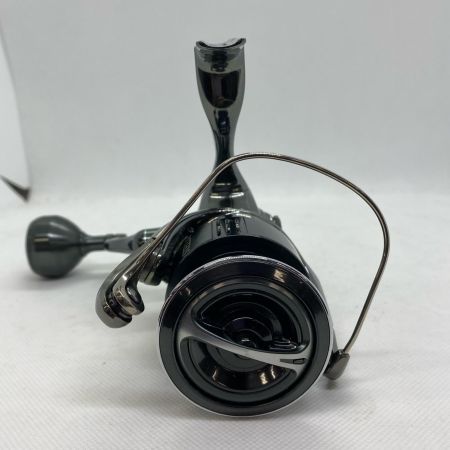 ΨΨ SHIMANO シマノ スピニングリール　22ステラ C5000XG 箱付 シャリ感有 043979