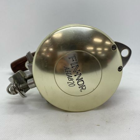 ΨΨ FIN・NOR 両軸リール　アハブ20