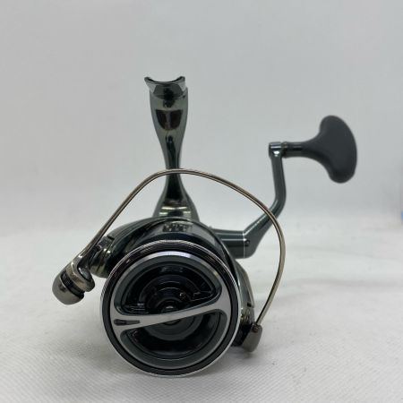 ΨΨ SHIMANO シマノ スピニングリール　22ステラ C3000MHG 043917
