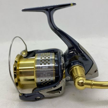 ΨΨ SHIMANO シマノ  スピニングリール　10ステラ3000HG 02435