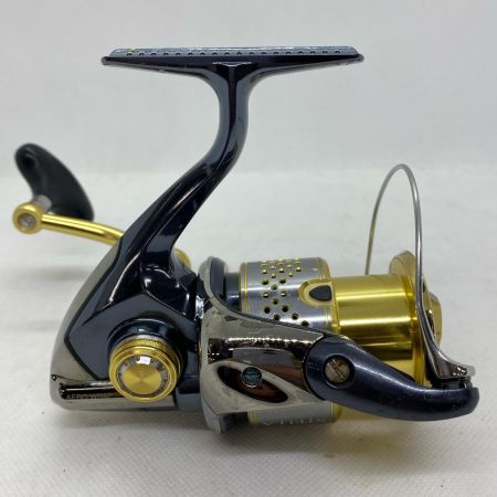ΨΨ SHIMANO シマノ  スピニングリール　10ステラ3000HG 02435