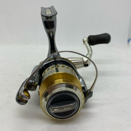 ΨΨ SHIMANO シマノ スピニングリール　04ステラ2000 01841