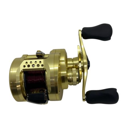 ΨΨ SHIMANO シマノ ベイトリール   21カルカッタコンクエスト200HG 04238