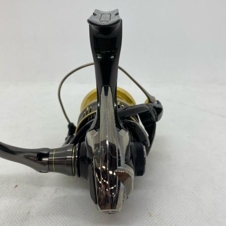 ΨΨ SHIMANO シマノ  スピニングリール　18カーディフCI4+ C3000MHG  03935