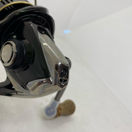 ΨΨ SHIMANO シマノ  スピニングリール　18カーディフCI4+ C3000MHG  03935