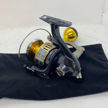 ΨΨ SHIMANO シマノ  スピニングリール　15ツインパワー SW8000HG 03320