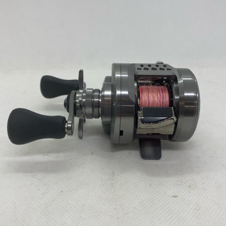 ΨΨ SHIMANO シマノ ベイトリール　23カルカッタコンクエスト BFS XG 045713