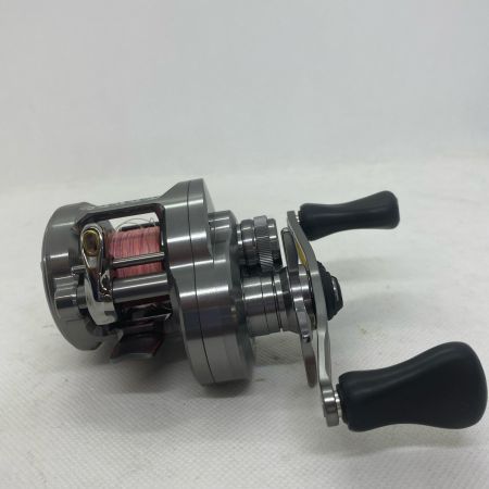 ΨΨ SHIMANO シマノ ベイトリール　23カルカッタコンクエスト BFS XG 045713