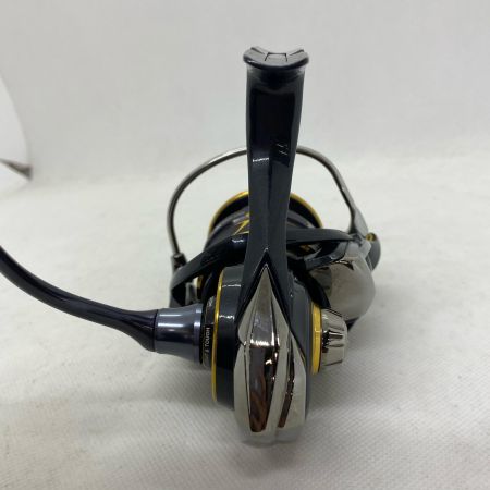 ΨΨ DAIWA ダイワ  スピニングリール　21カルディアLT3000-CXH 3063190