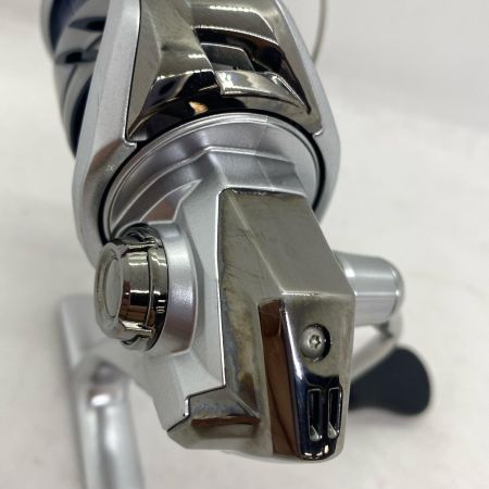 ΨΨ SHIMANO シマノ スピニングリール  23ストラディック2500SHG  045836