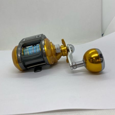 ΨΨ DAIWA ダイワ 両軸リール　ICV 200　箱付き 614792