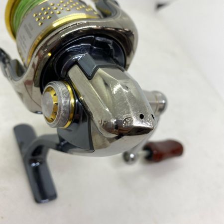 ΨΨ SHIMANO シマノ  スピニングリール 　10ステラC3000  02432